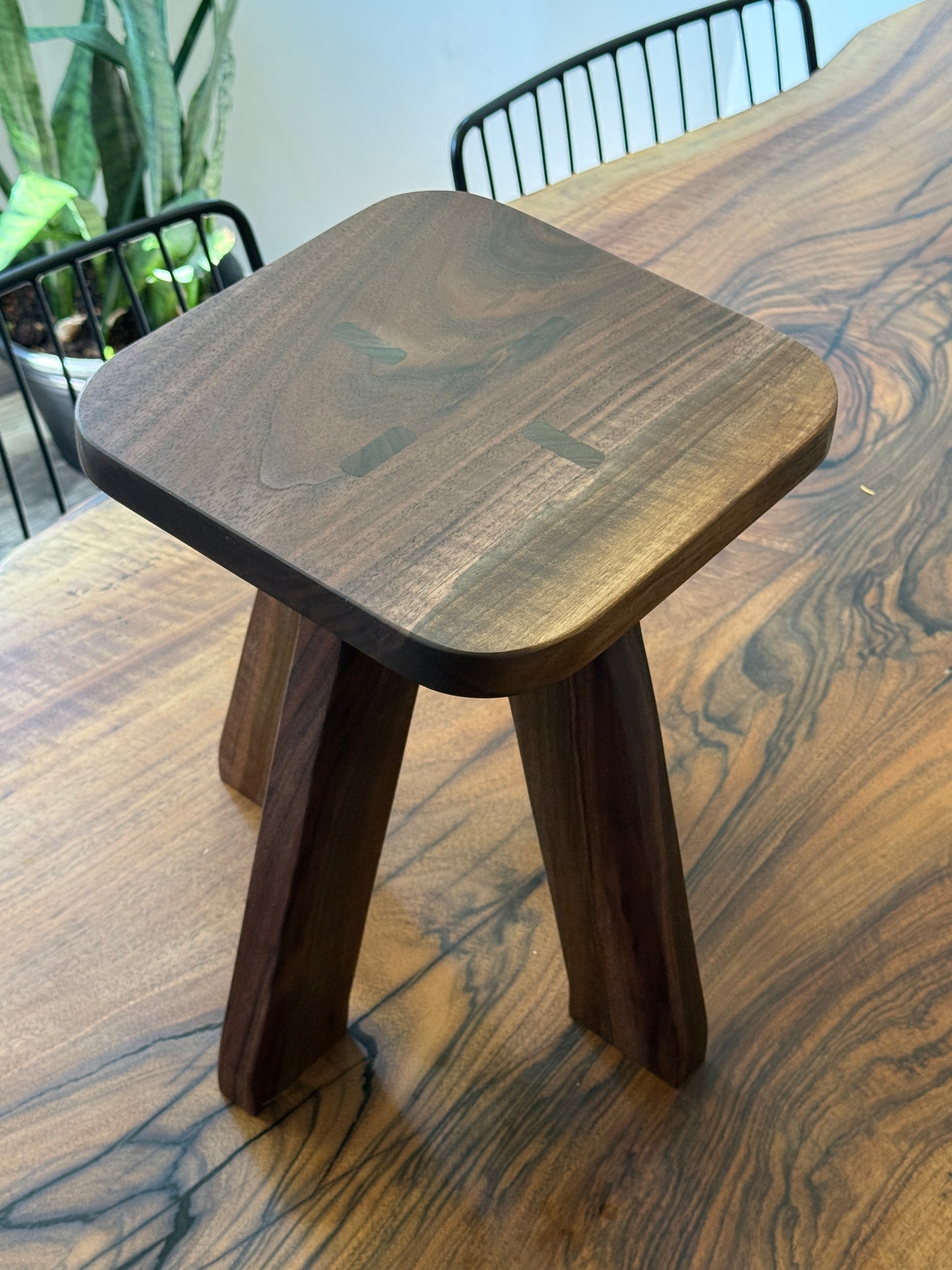 Plant stand